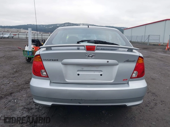 2005 Hyundai Accent GLS с VIN KMHCG35C25U359293, выставлен на аукционе IAAI как лот 41233474 с пробегом 148 344 миль миль и . История ставок и продаж доступна на DreamBid. Изображение 16.