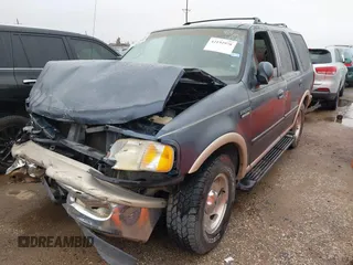 1998 Ford Expedition XLT z VIN 1FMPU18L4WLB36920, wystawiony jako IAAI lot #42192978 z przebiegiem Nie podano mil oraz . Historia ofert i sprzedaży dostępna na DreamBid. Obrazek 17.