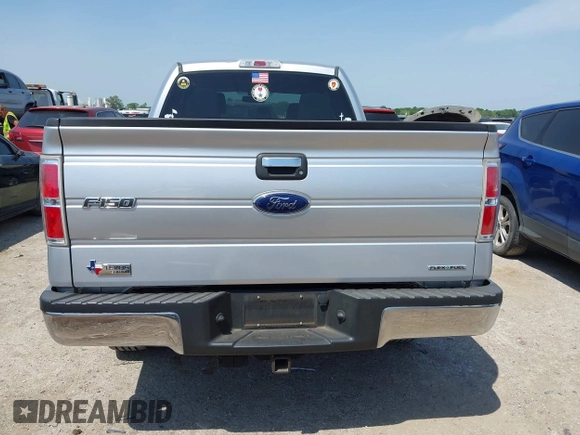 2014 Ford F-150 XL with VIN 1FTFX1CF8EFB98133, listed as a IAAI auction lot 42007052 with 70,530 mi miles and . Bid and sale history available at DreamBid. Image 16.