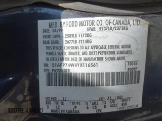 2000 Ford Crown Victoria LX с VIN 2FAFP74W4YX116561, выставлен на аукционе IAAI как лот 42101875 с пробегом Не указан миль и . История ставок и продаж доступна на DreamBid. Изображение 9.