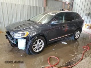 2015 Volvo XC60 T5 Platinum z VIN YV4612RM5F2684675, wystawiony jako Copart lot #59923345 z przebiegiem 137 758 mil mil oraz Szkoda całkowita • Salvage title. Historia ofert i sprzedaży dostępna na DreamBid. Obrazek 1.