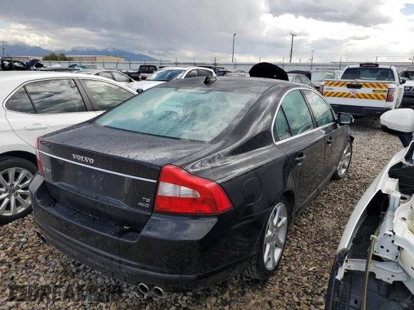 2008 Volvo S80 3.0L Turbo with VIN YV1AH992781075185, listed as a Copart auction lot 69894094 with 175,768 mi miles and Salvage Title. Bid and sale history available at DreamBid. Image 3.
