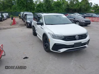 2024 Volkswagen Tiguan SE R-Line Black with VIN 3VV8B7AX3RM019431, listed as a IAAI auction lot 42181671 with 44,632 mi miles and . Bid and sale history available at DreamBid. Image 1.