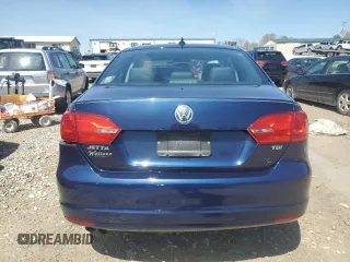 2013 Volkswagen Jetta TDI w/Premium с VIN 3VWLL7AJ1DM408026, выставлен на аукционе Copart как лот 51115825 с пробегом 98 586 миль миль и Списание • Salvage title. История ставок и продаж доступна на DreamBid. Изображение 6.