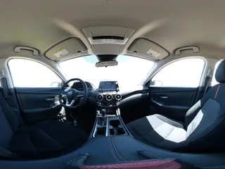 2025 Nissan Sentra SR z VIN 3N1AB8DV5SY305783, wystawiony jako IAAI lot #42480852 z przebiegiem 5 377 mil mil oraz . Historia ofert i sprzedaży dostępna na DreamBid. Obrazek 20.