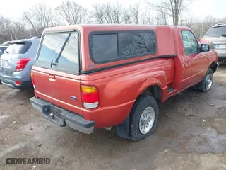1998 Ford Ranger XLT with VIN 1FTYR11X7WPB02860, listed as a IAAI auction lot 41714168 with 90,617 mi miles. Bid and sale history available at carsss.com. Image 4.