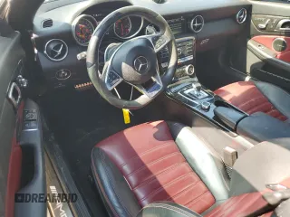 2017 Mercedes-Benz SLC 43 AMG z VIN WDDPK6GA6HF130051, wystawiony jako Copart lot #66422384 z przebiegiem 42 173 mil mil oraz Szkoda całkowita • Salvage title. Historia ofert i sprzedaży dostępna na DreamBid. Obrazek 8.