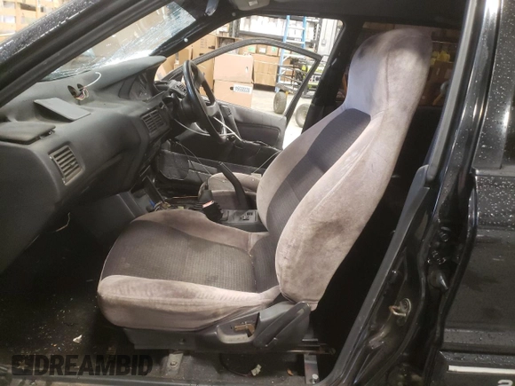 1988 Mitsubishi Galant with VIN E39A0010917, listed as a Copart auction lot 44421775 with 14,813 mi miles and Salvage Title. Bid and sale history available at DreamBid. Image 7.