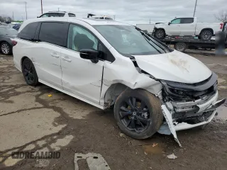 2023 Honda Odyssey Sport with VIN 5FNRL6H75PB076828, listed as a Copart auction lot 81777114 with 8,295 mi miles and Salvage Title. Bid and sale history available at carsss.com. Image 4.