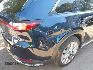 2024 Mazda CX-90 3.3 Turbo Premium with VIN JM3KKDHD3R1133321, listed as a IAAI auction lot 42125203 with 42,023 mi miles. Bid and sale history available at carsss.com. Image 6.