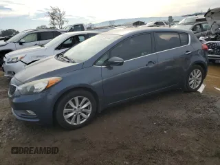 2015 Kia Forte 5-Door EX with VIN KNAFX5A80F5360742, listed as a Copart auction lot 86191964 with 0 mi miles and Salvage Title. Bid and sale history available at carsss.com. Image 1.