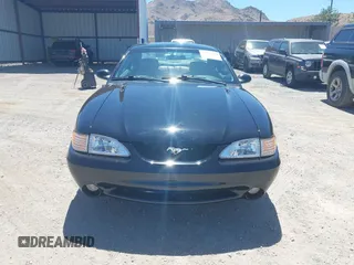 1994 Ford Mustang with VIN 1FALP42D5RF184075, listed as a IAAI auction lot 42679810 with 7,210 mi miles and . Bid and sale history available at DreamBid. Image 6.