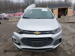 2020 Chevrolet Trax LT with VIN KL7CJPSB6LB040073, listed as a IAAI auction lot 41729327 with 65,652 mi miles. Bid and sale history available at carsss.com. Image 12.