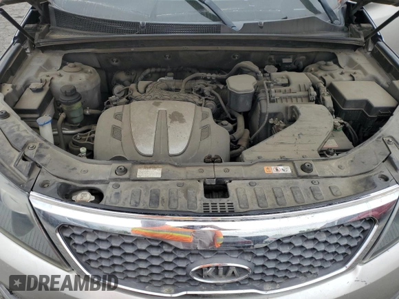 2013 Kia Sorento LX with VIN 5XYKT4A24DG370715, listed as a Copart auction lot 53512595 with 208,550 mi miles and Clean Title. Bid and sale history available at carsss.com. Image 12.