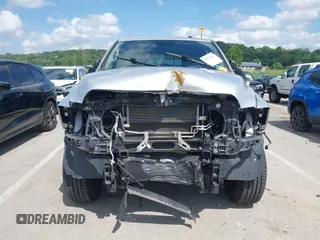 2018 Ram 2500 SLT with VIN 3C6UR5DL2JG300734, listed as a IAAI auction lot 42277603 with 74,923 mi miles and . Bid and sale history available at DreamBid. Image 12.