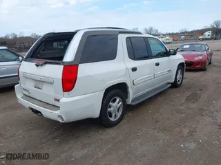2004 GMC Envoy XUV SLE with VIN 1GKES12S846143483, listed as a IAAI auction lot 41500608 with 242,926 mi miles. Bid and sale history available at carsss.com. Image 4.