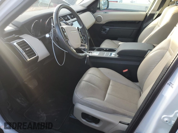 2020 Land Rover Discovery SE z VIN SALRG2RV1L2421952, wystawiony jako Copart lot #48282275 z przebiegiem 71 350 mil mil oraz Tytuł czysty. Historia ofert i sprzedaży dostępna na DreamBid. Obrazek 7.