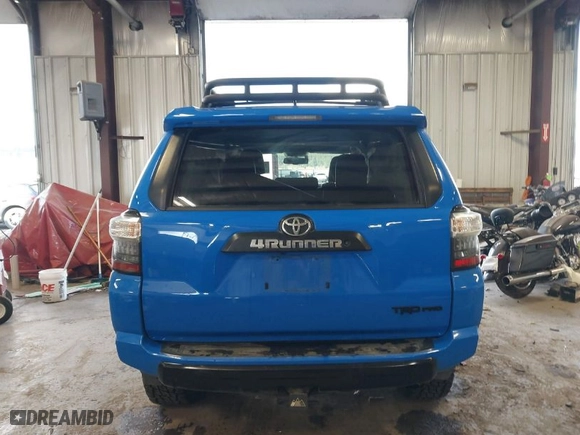 2019 Toyota 4Runner SR5 with VIN JTEBU5JR7K5645074, listed as a IAAI auction lot 41719821 with 116,514 mi miles. Bid and sale history available at carsss.com. Image 17.