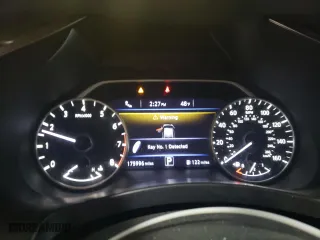 2017 Nissan Murano SL with VIN 5N1AZ2MH5HN171911, listed as a Copart auction lot 41733455 with 175,996 mi miles and Salvage Title. Bid and sale history available at carsss.com. Image 9.