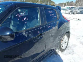 2012 Nissan Juke SL with VIN JN8AF5MV2CT112585, listed as a IAAI auction lot 41620244 with 128,672 mi miles. Bid and sale history available at carsss.com. Image 6.