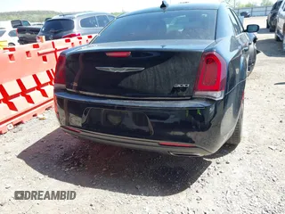 2019 Chrysler 300 Touring with VIN 2C3CCAAG8KH614299, listed as a IAAI auction lot 42008835 with 86,600 mi miles and . Bid and sale history available at DreamBid. Image 16.