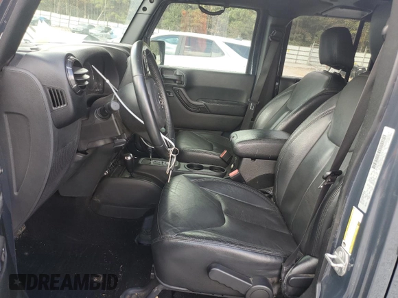 2017 Jeep Wrangler Unlimited Sahara with VIN 1C4BJWEG1HL653316, listed as a Copart auction lot 74277604 with 70,860 mi miles and Non repairable. Bid and sale history available at DreamBid. Image 7.