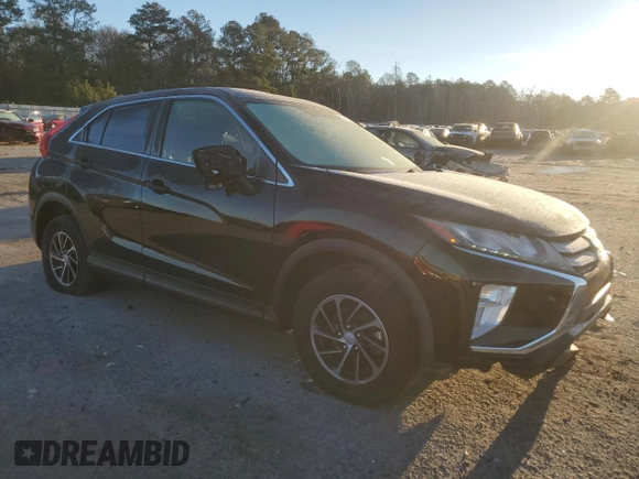 2020 Mitsubishi Eclipse Cross ES z VIN JA4AS3AA2LZ028500, wystawiony jako Copart lot #88963855 z przebiegiem 117 462 mil mil oraz Szkoda całkowita • Salvage title. Historia ofert i sprzedaży dostępna na DreamBid. Obrazek 4.