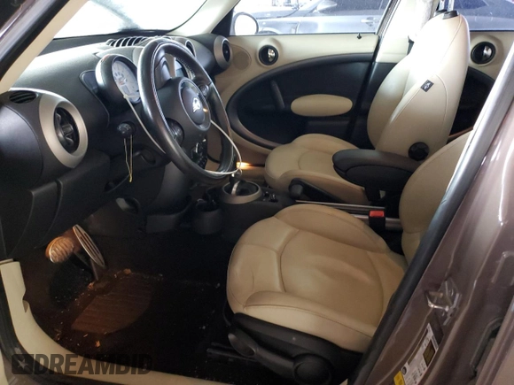 2011 MINI Countryman S z VIN WMWZC3C57BWH97564, wystawiony jako Copart lot #55881225 z przebiegiem 114 154 mil mil oraz Czysty tytuł • Clean title. Historia ofert i sprzedaży dostępna na DreamBid. Obrazek 7.