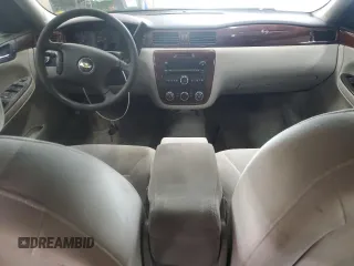 2008 Chevrolet Impala LS z VIN 2G1WB58N289125836, wystawiony jako Copart lot #57127295 z przebiegiem Nie podano mil oraz Szkoda całkowita • Salvage title. Historia ofert i sprzedaży dostępna na DreamBid. Obrazek 8.