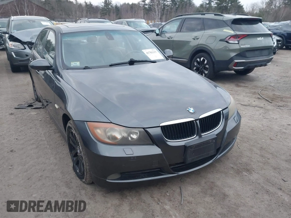 2006 BMW 3 Series 325xi with VIN WBAVD13556KV13312, listed as a IAAI auction lot 41781117 with 177,569 mi miles. Bid and sale history available at carsss.com. Image 6.