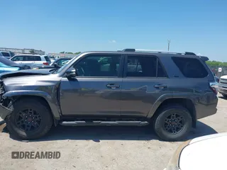 2020 Toyota 4Runner SR5 with VIN JTEZU5JR4L5226079, listed as a IAAI auction lot 42087965 with 48,219 mi miles and . Bid and sale history available at DreamBid. Image 14.