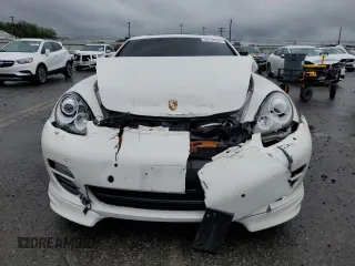 2010 Porsche Panamera S with VIN WP0AB2A71AL063808, listed as a Copart auction lot 56120525 with 46,338 mi miles and Salvage title. Bid and sale history available at DreamBid. Image 5.