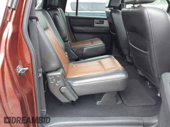 2007 Ford Expedition Max Limited z VIN 1FMFK20517LA25442, wystawiony jako IAAI lot #42319803 z przebiegiem 183 533 mil mil oraz . Historia ofert i sprzedaży dostępna na DreamBid. Obrazek 8.