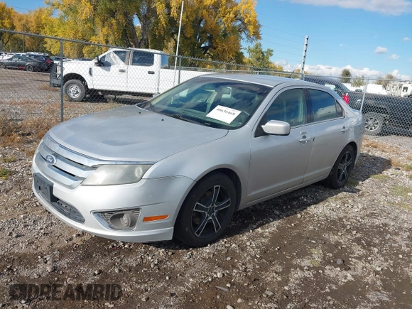 2011 Ford Fusion SEL with VIN 3FAHP0CG5BR335674, listed as a IAAI auction lot 40636468 with 141,869 mi miles. Bid and sale history available at carsss.com. Image 17.