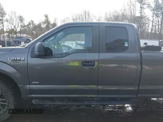 2017 Ford F-150 XL with VIN 1FTEX1EP3HFC54727, listed as a IAAI auction lot 41462133 with 87,250 mi miles. Bid and sale history available at carsss.com. Image 14.