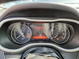 2014 Jeep Cherokee Limited with VIN 1C4PJLDS0EW238119, listed as a Copart auction lot 61607495 with 181,689 mi miles and Salvage title. Bid and sale history available at DreamBid. Image 9.