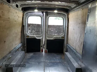 2017 Ford Transit z VIN 1FTYR2CM7HKA08891, wystawiony jako Copart lot #61787755 z przebiegiem 149 439 mil mil oraz Szkoda całkowita • Salvage title. Historia ofert i sprzedaży dostępna na DreamBid. Obrazek 10.