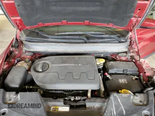 2015 Jeep Cherokee Limited z VIN 1C4PJMDS2FW735972, wystawiony jako Copart lot #55307765 z przebiegiem 104 025 mil mil oraz Szkoda całkowita • Salvage title. Historia ofert i sprzedaży dostępna na DreamBid. Obrazek 12.