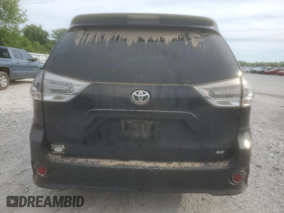 2013 Toyota Sienna SE с VIN 5TDXK3DC2DS367001, выставлен на аукционе Copart как лот 55975875 с пробегом 151 865 миль миль и Списание • Salvage title. История ставок и продаж доступна на DreamBid. Изображение 6.