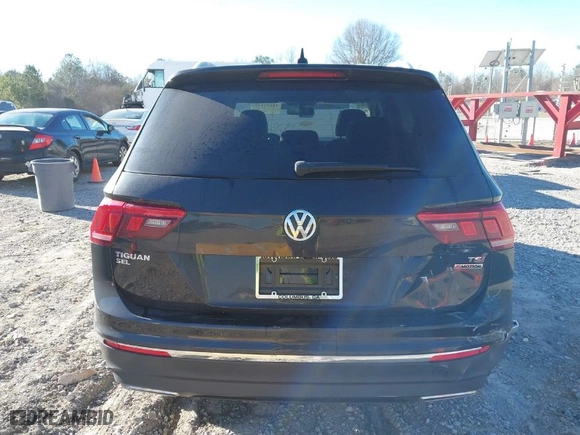 2018 Volkswagen Tiguan SEL with VIN 3VV2B7AXXJM076428, listed as a IAAI auction lot 41691637 with 89,441 mi miles. Bid and sale history available at carsss.com. Image 16.