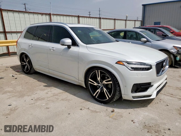 2017 Volvo XC90 R-Design with VIN YV4A22PM7H1133019, listed as a Copart auction lot 49895195 with 105,398 mi miles and Salvage title. Bid and sale history available at DreamBid. Image 4.