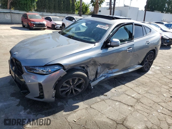 2025 BMW X6 xDrive40i z VIN 5UX33EX03S9X00132, wystawiony jako Copart lot #56373235 z przebiegiem Nie podano mil oraz Tytuł czysty. Historia ofert i sprzedaży dostępna na DreamBid. Obrazek 1.