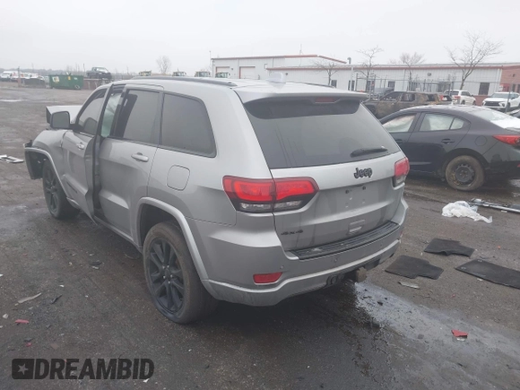 2017 Jeep Grand Cherokee Laredo with VIN 1C4RJFAG2HC927028, listed as a IAAI auction lot 41998255 with 109,569 mi miles and . Bid and sale history available at DreamBid. Image 3.
