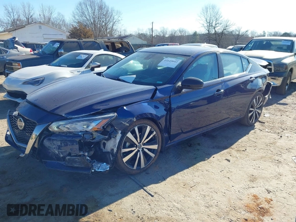2020 Nissan Altima 2.5 SR with VIN 1N4BL4CV9LC144105, listed as a IAAI auction lot 41649042 with 44,327 mi miles. Bid and sale history available at carsss.com. Image 2.