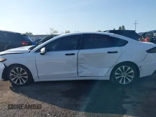 2020 Ford Fusion SE z VIN 3FA6P0T93LR247572, wystawiony jako IAAI lot #40481880 z przebiegiem 59 141 mil mil oraz . Historia ofert i sprzedaży dostępna na DreamBid. Obrazek 14.