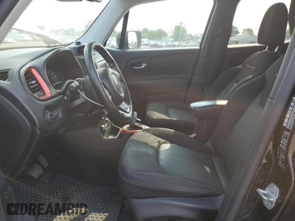 2017 Jeep Renegade Trailhawk with VIN ZACCJBCB8HPE43103, listed as a Copart auction lot 58690885 with 135,139 mi miles and Clean title. Bid and sale history available at DreamBid. Image 7.