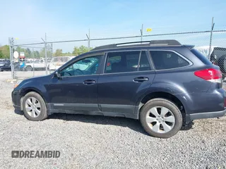 2011 Subaru Outback Premium z VIN 4S4BRBCC6B3365117, wystawiony jako IAAI lot #42169750 z przebiegiem 146 423 mil mil oraz . Historia ofert i sprzedaży dostępna na DreamBid. Obrazek 14.