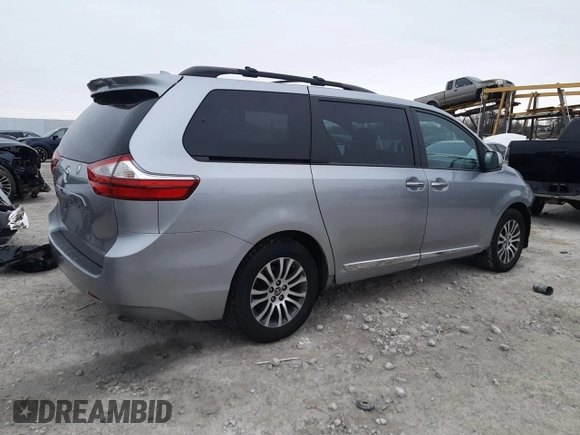 2018 Toyota Sienna XLE Auto Access Seat с VIN 5TDYZ3DC5JS929713, выставлен на аукционе Copart как лот 43368025 с пробегом 125 712 миль миль и На запчасти • Non repairable. История ставок и продаж доступна на DreamBid. Изображение 3.