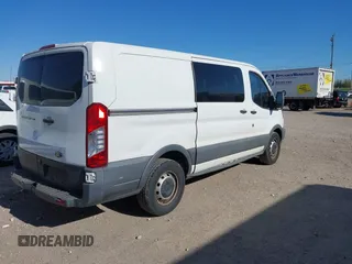 2017 Ford Transit z VIN 1FTYE1YMXHKA45223, wystawiony jako IAAI lot #41790539 z przebiegiem 212 954 mil mil oraz . Historia ofert i sprzedaży dostępna na DreamBid. Obrazek 4.