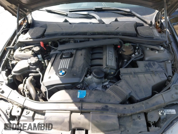 2011 BMW 3 Series 328i with VIN WBAPH5G58BNM75257, listed as a IAAI auction lot 41809324 with 103,244 mi miles. Bid and sale history available at carsss.com. Image 10.